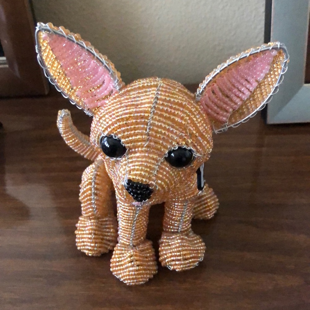 Hand beaded Chihuahua ( NWOT)